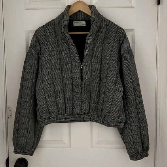 Pull & Bear Quilted Top - Picture 2 of 9